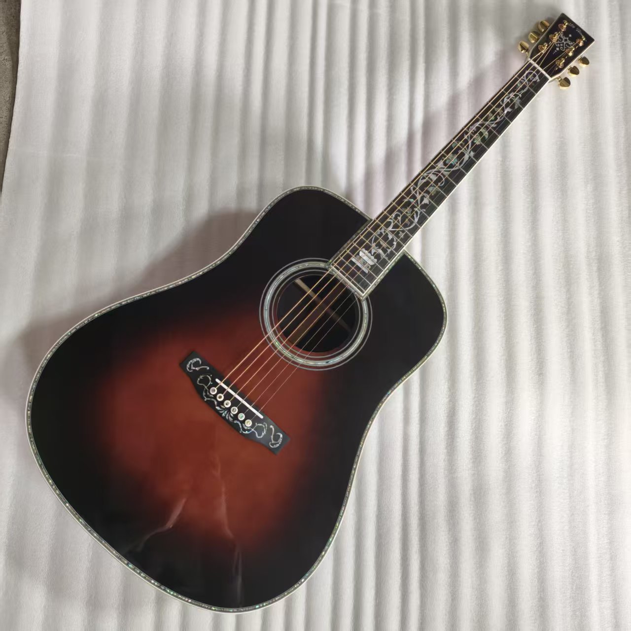 Acoustic Guitar Dreadnought - Özel tasarım, lüks model, D-45AA TabacooBurst